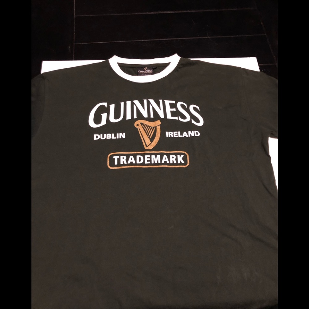 Guinness Official Merch Harp Logo Ss shirt XL Rare